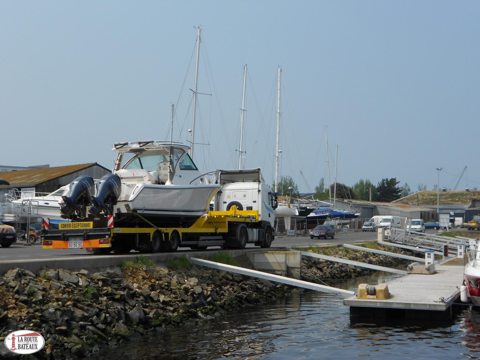 Transport bateau le grau du roi